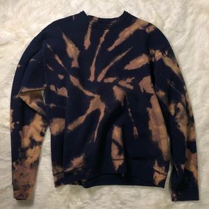 acid washed crewneck